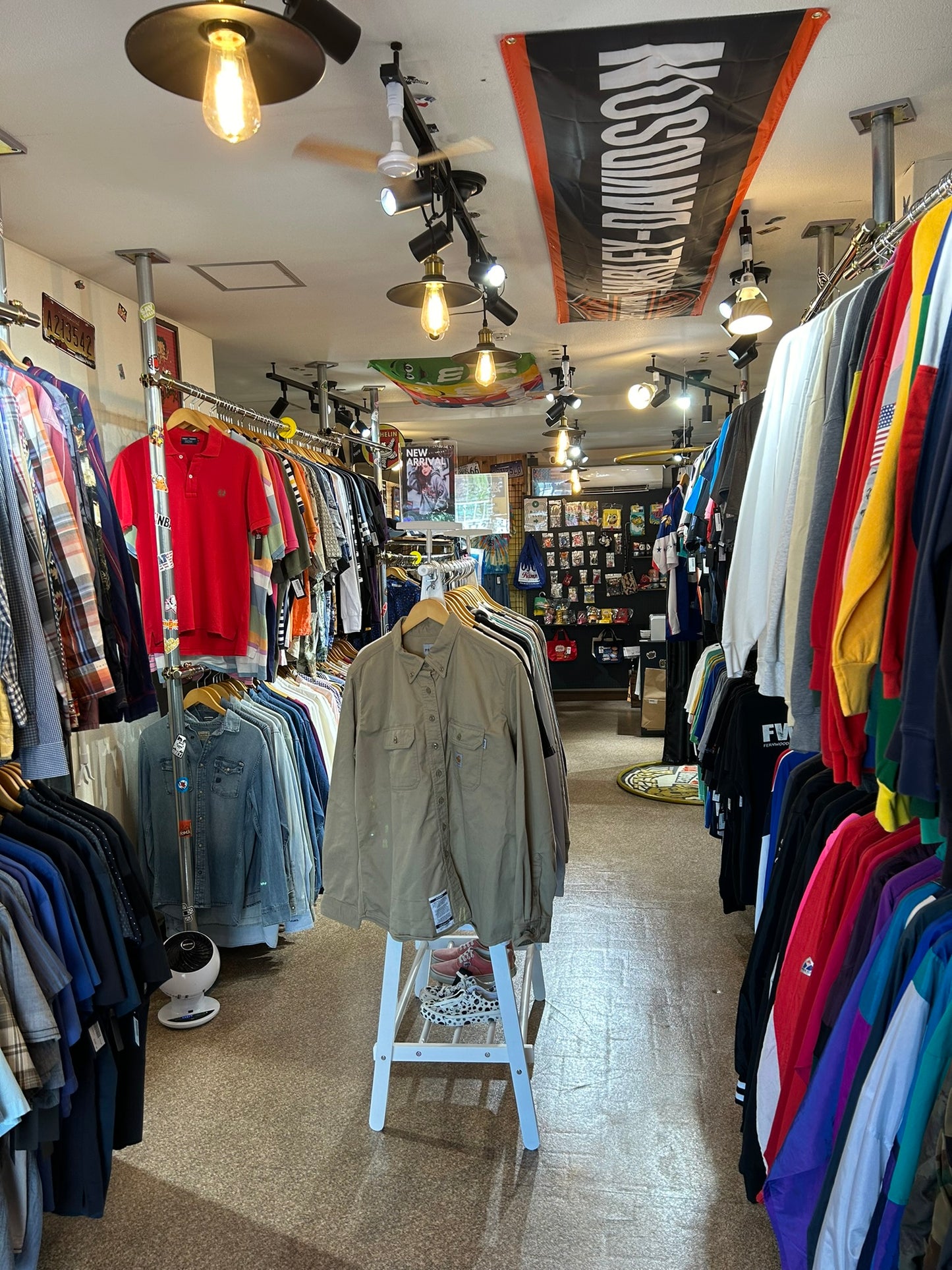 無人古着屋かぞくのふるぎ 大島店