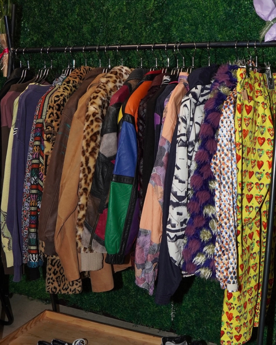 磨研ト泥|Market Day