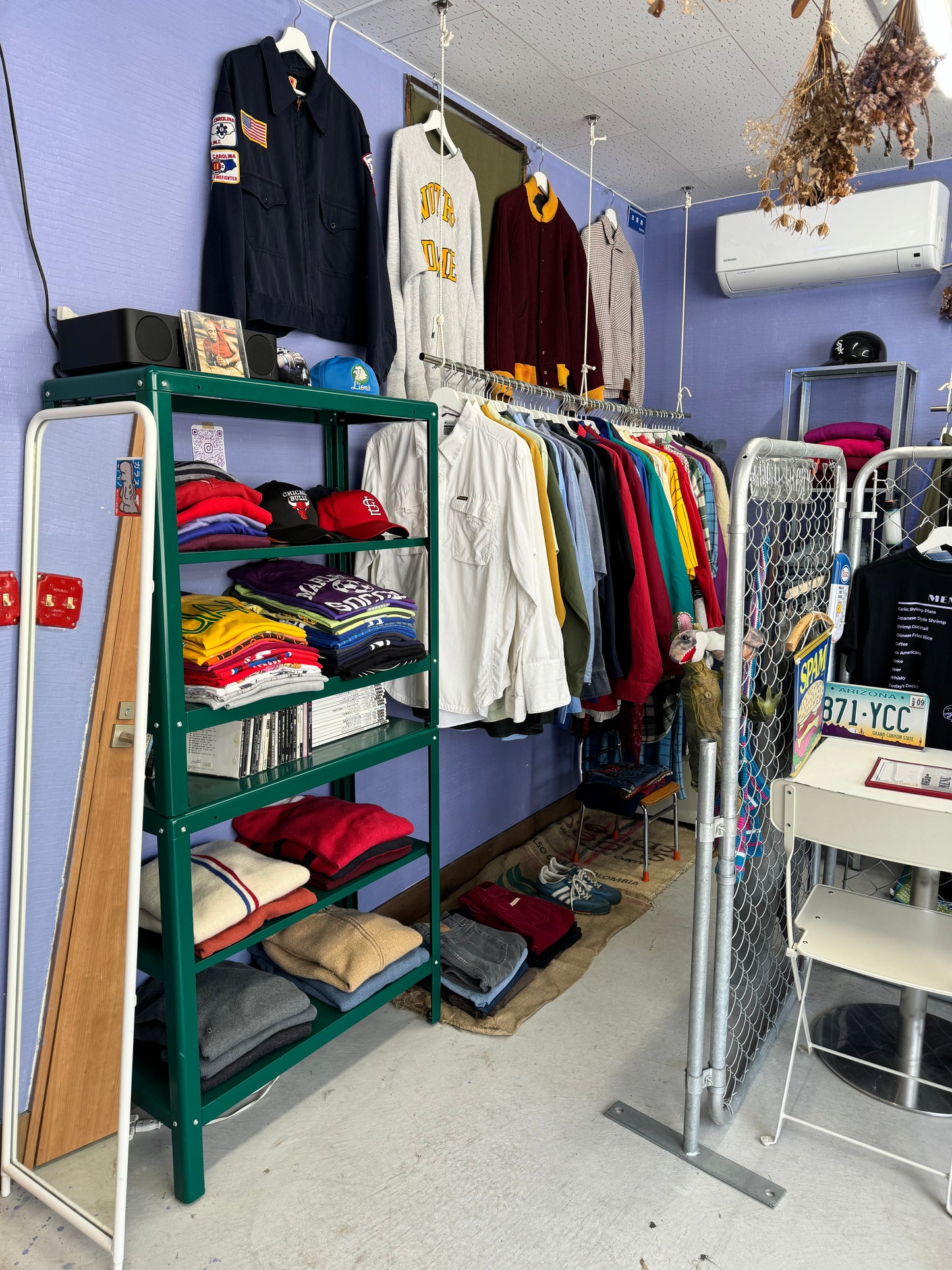 KINGJOE clothing store