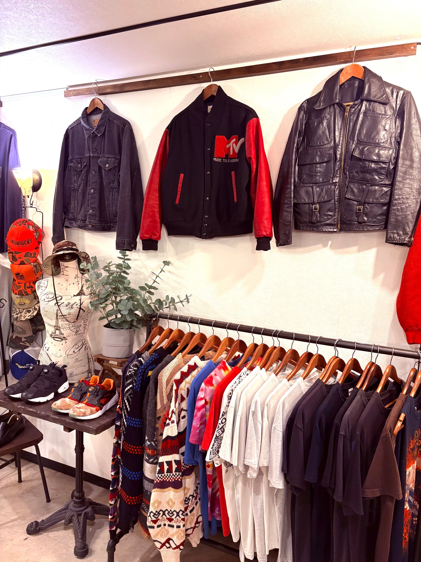 ReGARD vintage and used clothing store