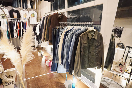 USED CLOTHING HOUSE A